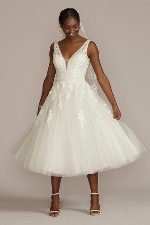 Picture of Embroidered V-Neck Tea-Length Wedding Dress