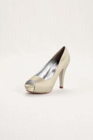 champagne short heels
