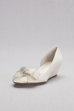 ivory satin wedges