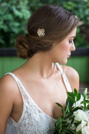 Picture of Gilded Flower Hair Pin with Crystal Center