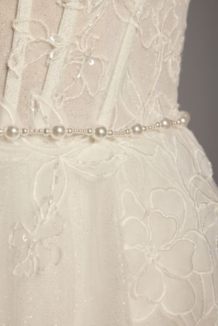 Picture of Hand-Wired Pearl Cluster Bridal Sash