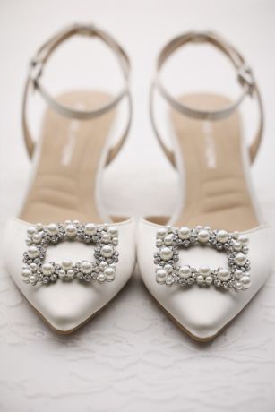 Picture of Satin Kitten Heels with Brooch