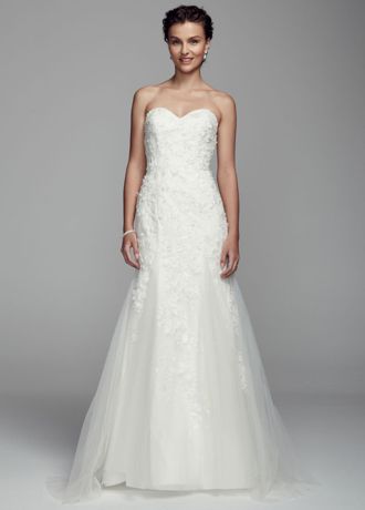 strapless sweetheart lace wedding dress