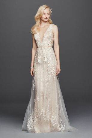 a line romantic wedding dress