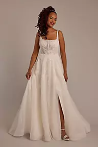 David's Bridal Size 12 Nude Dress With Train on Queenly