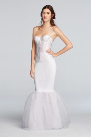 white trumpet gown