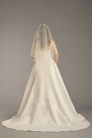 Picture of Satin Edge Angel-Cut Mid-Length Veil