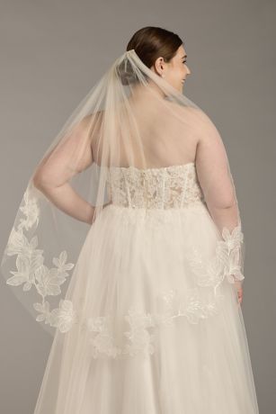 Picture of Etched Floral Applique Mid-Length Veil