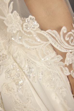 Picture of Fingertip Veil with Sequin Floral Appliques