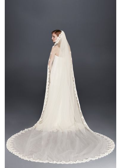 David's Bridal White (Corded Lace Cathedral Veil with Scalloped Edge)