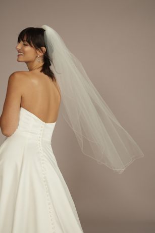 Picture of Micro-Beaded Edge Mid-Length Veil