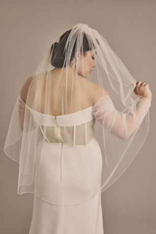 Mid-Length Wedding Veils | David's Bridal