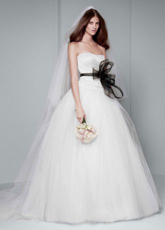 Sheath Wedding Dresses Vera Wang 4