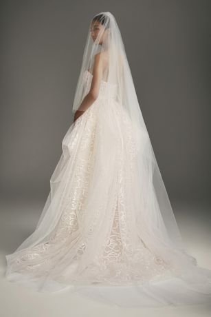 white by vera wang veil