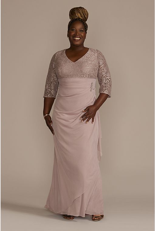 Plus Size Mother of the Bride, Groom Dresses | David's Bridal