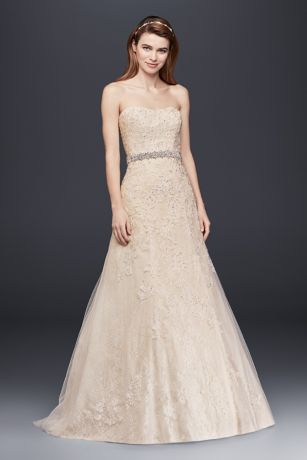 a line wedding gown