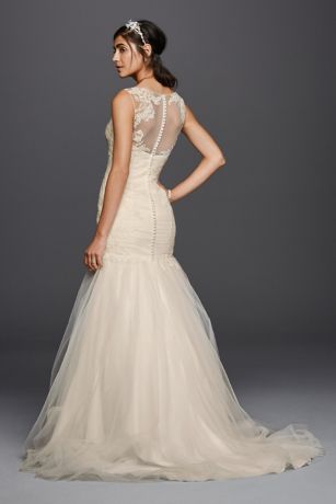 Image of wedding dress back