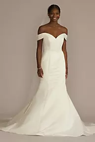 Simple, Elegant, Minimalist Wedding Dresses
