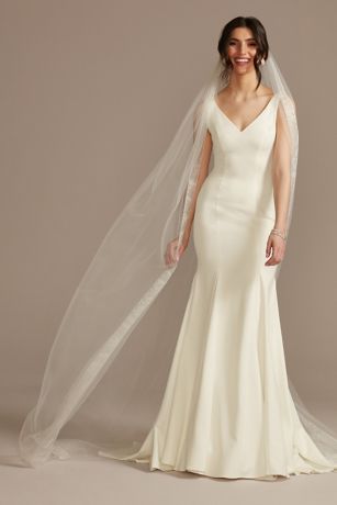 Picture of Organza Edge Cathedral-Length Veil