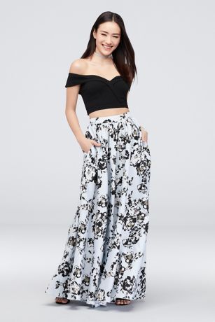 casual crop top and skirt set