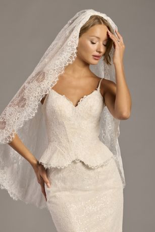 Allover Lace Mid-Length Veil
