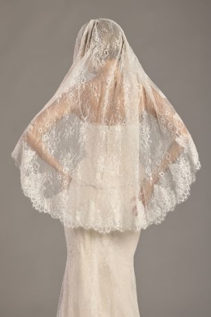 Allover Lace Mid-Length Veil