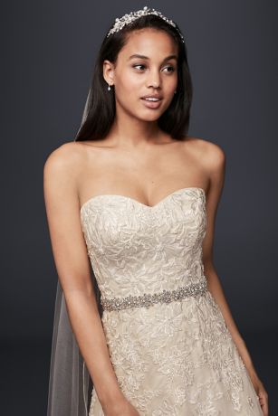 Sweetheart A-Line Tulle and Lace Wedding Dress | David's Bridal