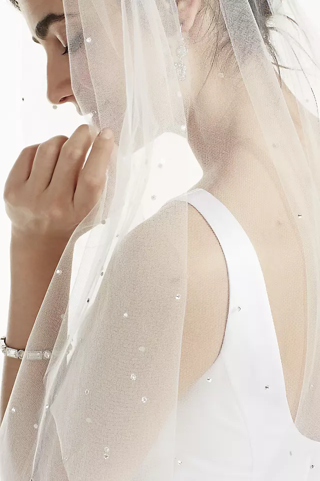 One Tier Scattered Crystal Mid Length Veil Image 3