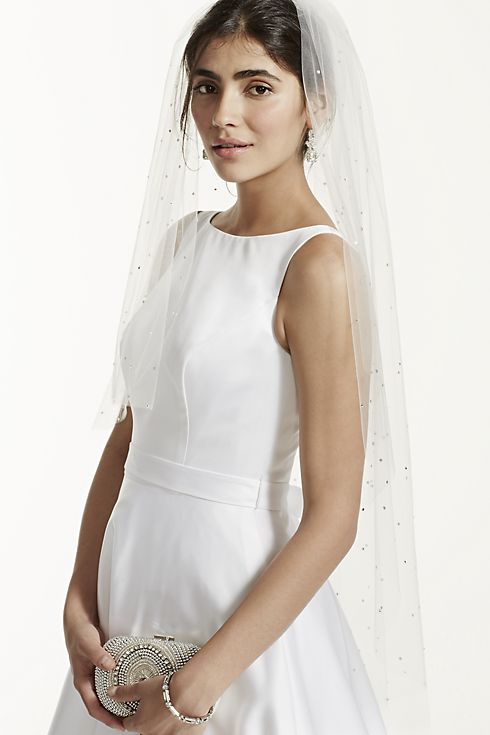 One Tier Scattered Crystal Mid Length Veil Image 5