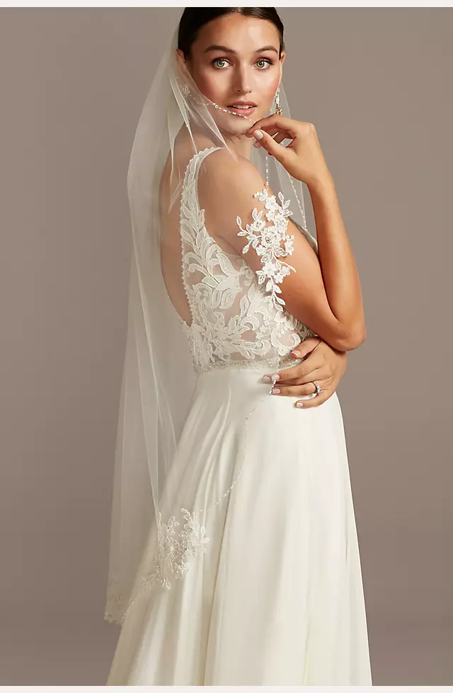 Lace Applique Pearl Scalloped Mid-Length Veil Image
