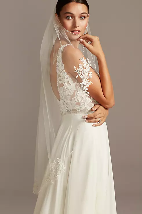 Lace Applique Pearl Scalloped Mid-Length Veil Image 1