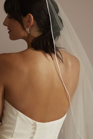 Soutache-Edge Tulle Mid-Length Veil | David's Bridal