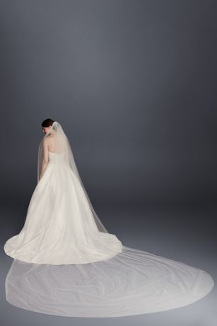 Single-Tier Raw Edge 165-Inch Cathedral Veil | David's Bridal