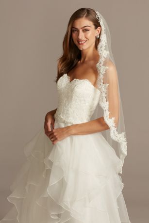 One Blushing Bride Lace Fingertip Length Wedding Veil with Thin Scallop Lace Trim Edges White / 40-42 Inches