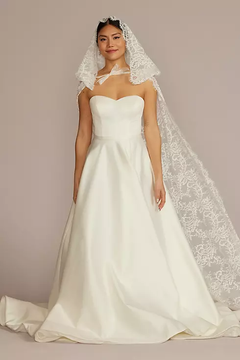 Lace Hooded Bridal Cape Image 1