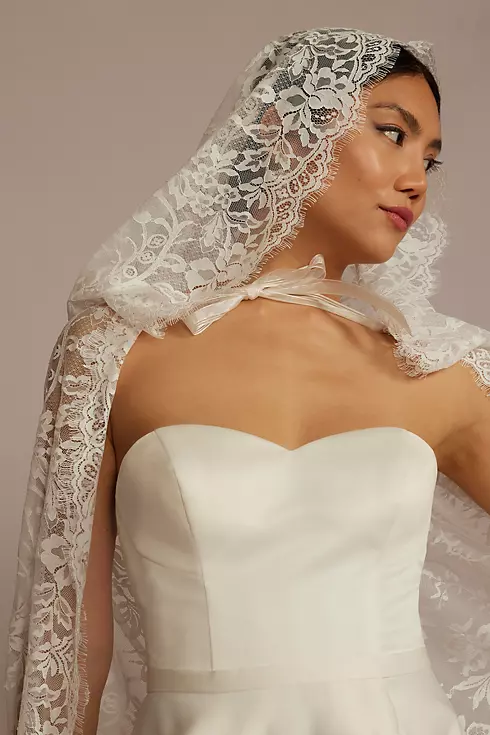 Lace Hooded Bridal Cape Image 3