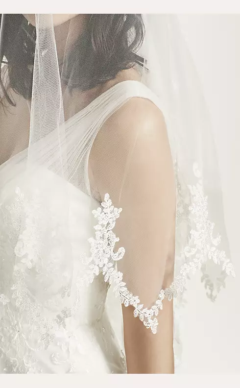 Perfect Bridal Ivory Single Tier Corded Lace Edge Veil