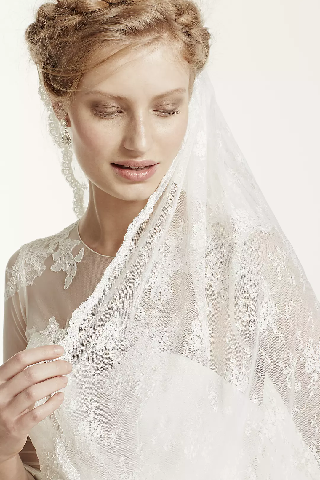 Single Tier All Over Lace Floral Mid Veil Image 3