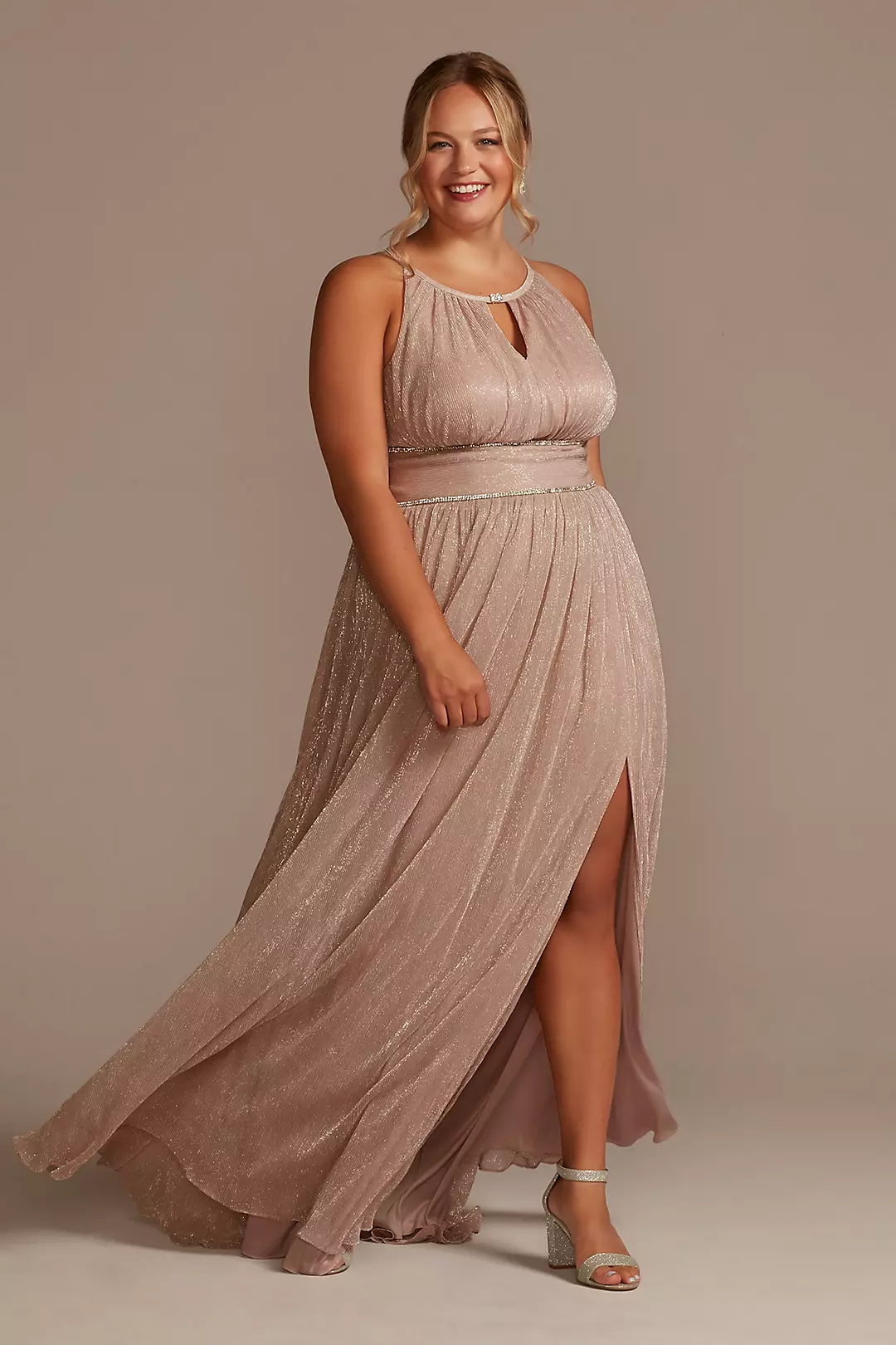 Plus Size Pleated Long Halter Dress with Keyhole Image 1