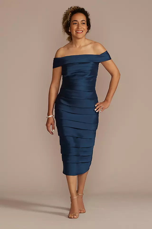 Banded Off-the-Shoulder Bodycon Midi Dress Image