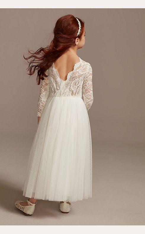 uendelig silke beløb Scalloped V-Back Lace A-Line Flower Girl Dress | David's Bridal