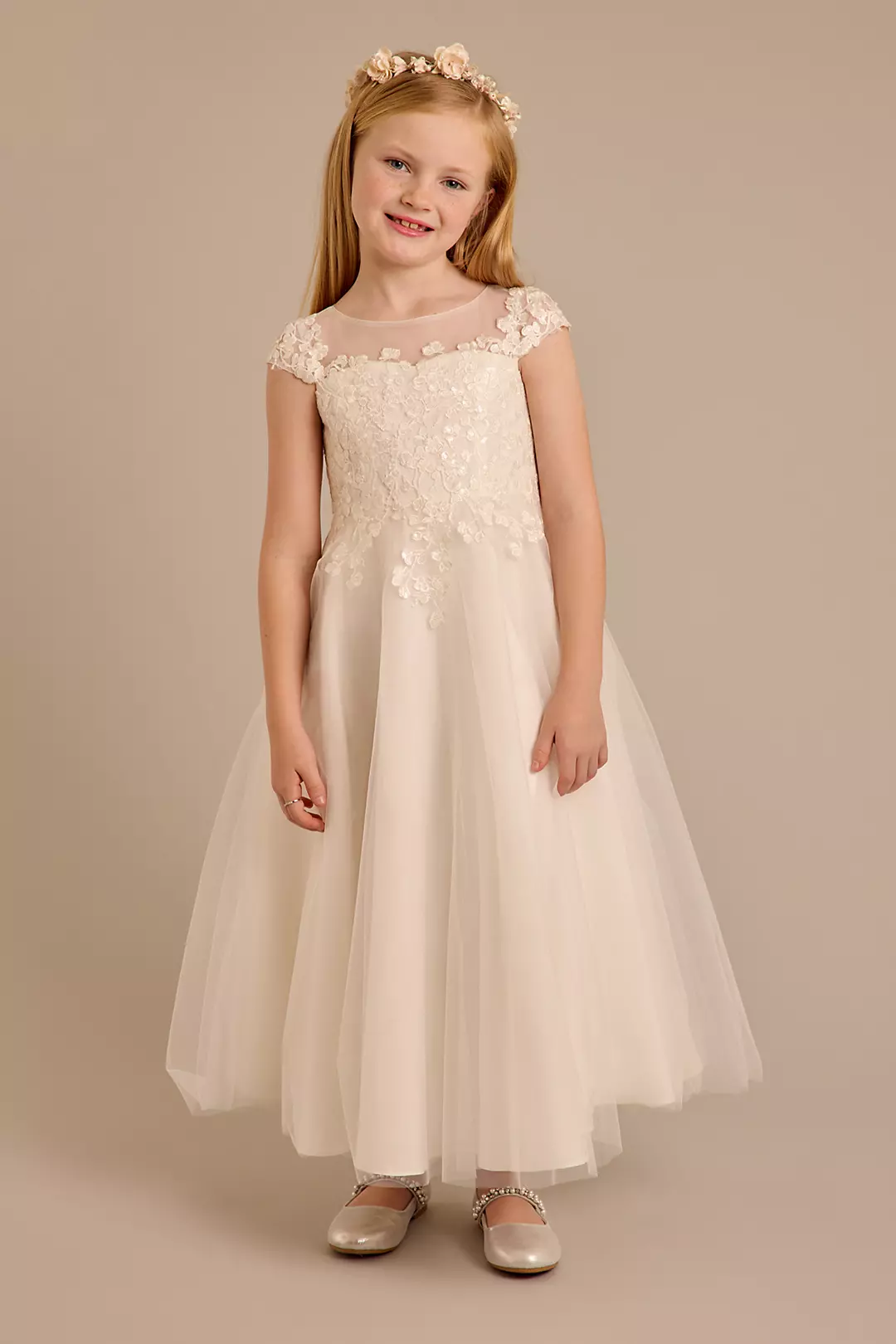Tulle Flower Girl Dress with Lace Appliques Image
