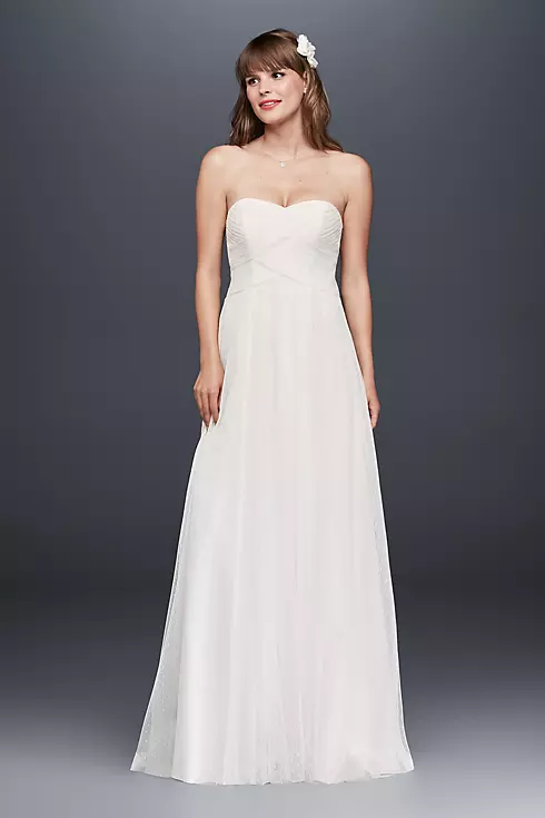 Dot Tulle Sweetheart Neck Plus Size Wedding Dress Image 1