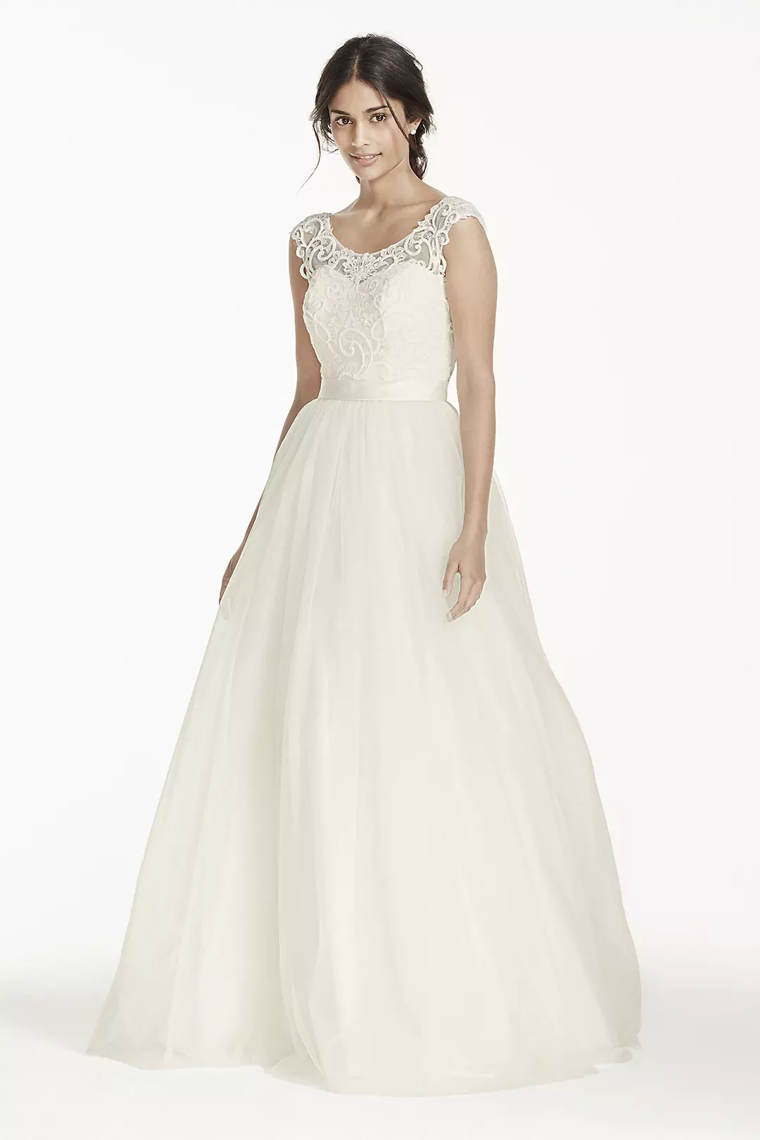 As-Is Tulle Wedding Dress with Lace Illusion Neck Image