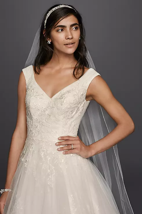 Sequin Lace Applique V-Neck Tulle Wedding Dress Image 3