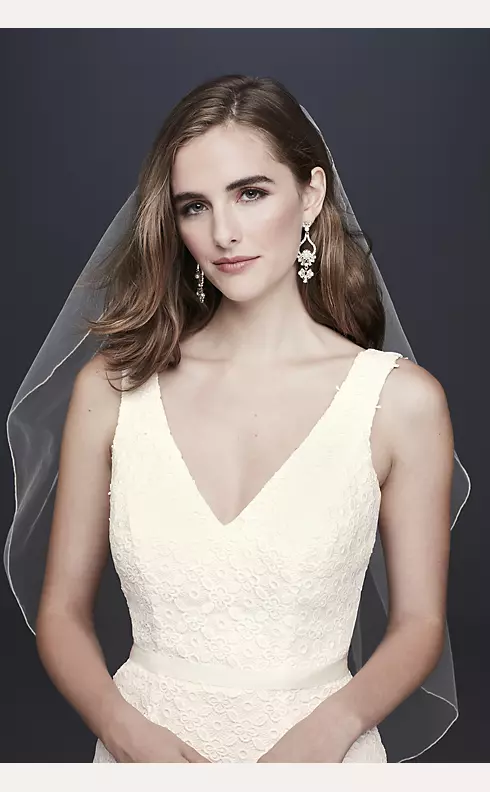 Geometric Lace V-Neck Sheath Wedding Dress Image 3