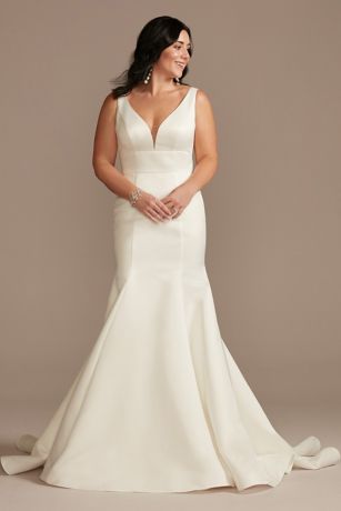 white trumpet gown