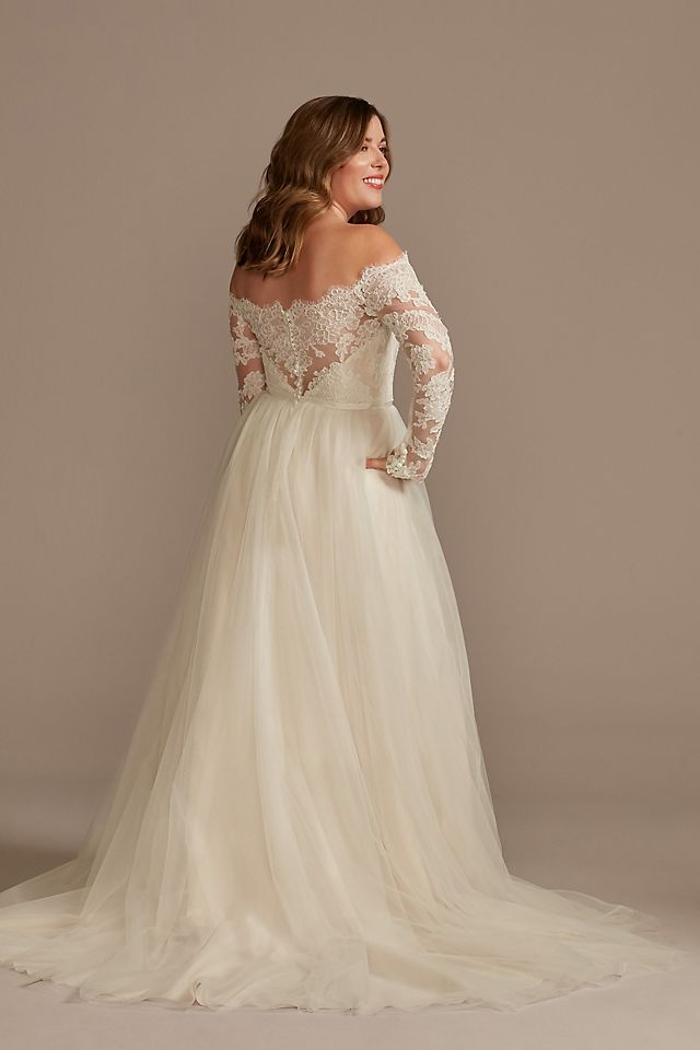 Lace Applique Off Shoulder Wedding Dress Image 3