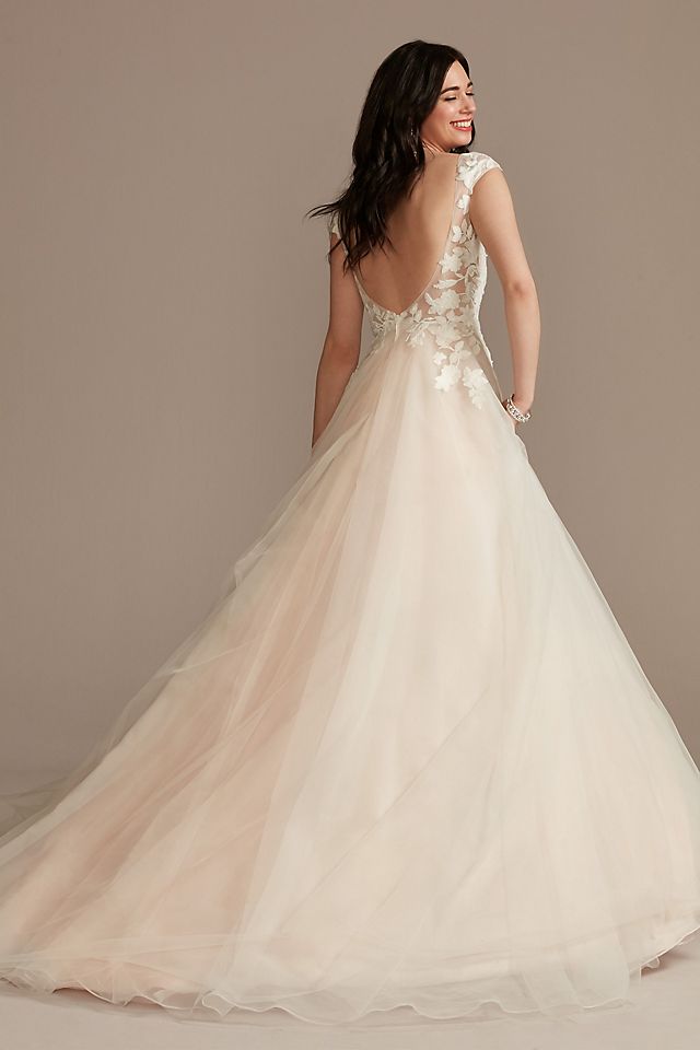 Appliqued Cap Sleeve Tulle Ball Gown Wedding Dress Image 6