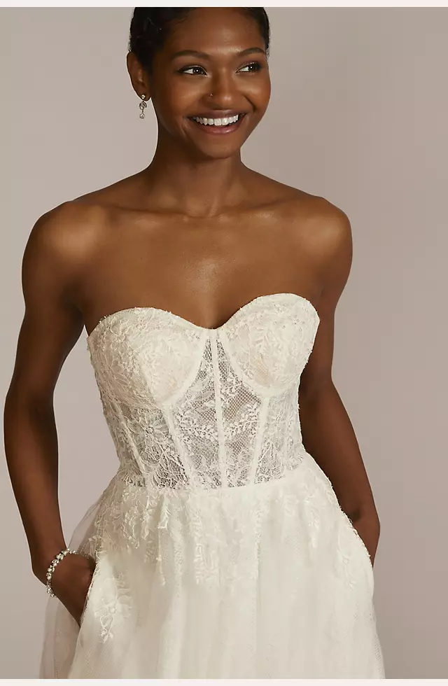 GWEN / Strapless Wedding Dress in Pushup Bustier Style Decorated With  Amazingly Beaded Flower Appliques, Corset Wedding Gown, Rehearsal Gown -   Canada